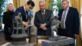 Как «русский мир» метит территорию в Гомеле