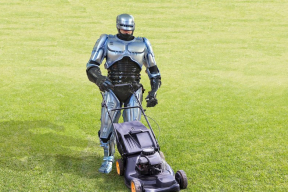 «Нанимателю удобно и выгодно, когда работник является «универсальным солдатом»