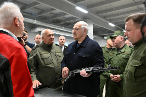 Казак: «Производство автоматов — бизнес, на котором режим Лукашенко может заработать немалую сумму»